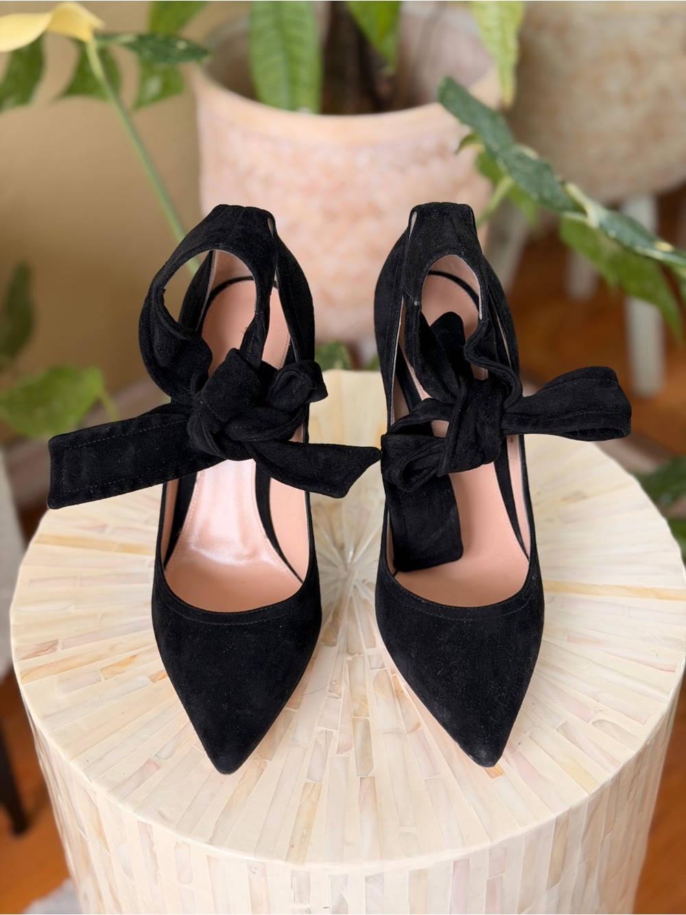 Gianvito Rossi Black Suede Pointed-Toe Tie-Ankle Heels 38 / 8